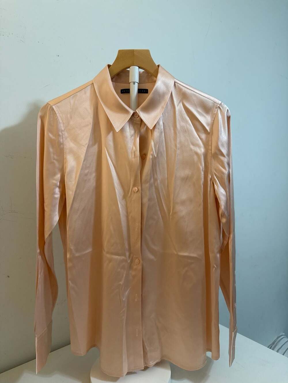 Antonio Melani Silk Blend Long Sleeve Button Down Shirt Peach Size M